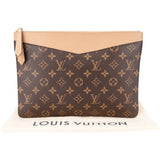 Louis Vuitton Canvas Monogram Daily Clutch