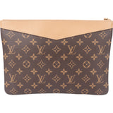 Louis Vuitton Canvas Monogram Daily Clutch
