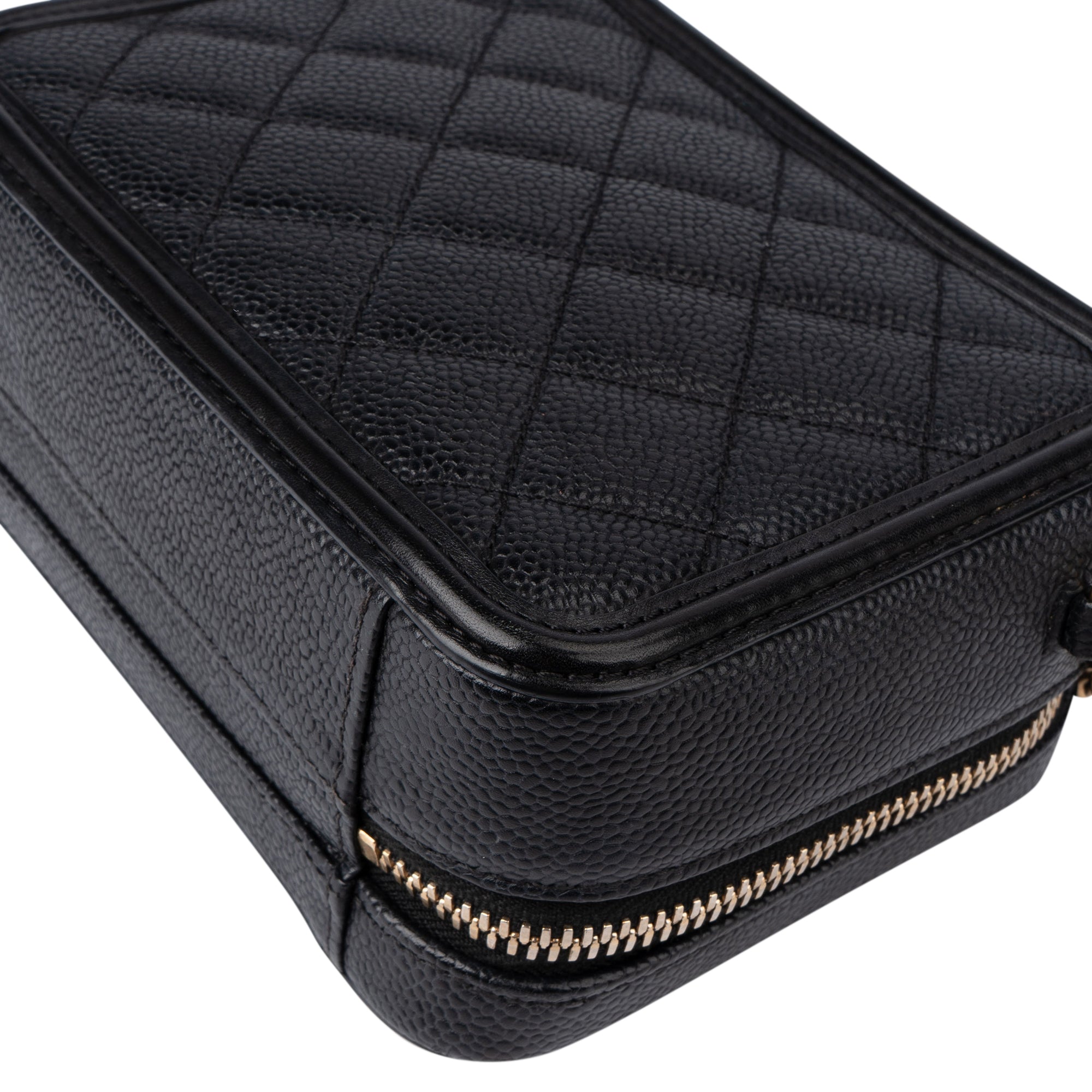 Chanel Caviar Leather CC Filigree Handbag - vintageandkickz