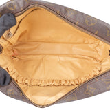 Louis Vuitton Canvas Monogram Trousse Toilette 28 Clutch