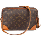 Louis Vuitton Canvas Monogram Trocadero 27 Crossbody Bag