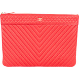 Chanel Rouge Quilted Caviar Leather CC Clutch
