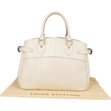 Louis Vuitton Blanc Epi Leather Passy Handbag