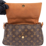 Louis Vuitton Canvas Monogram Looping PM Handbag