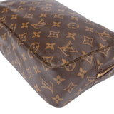 Louis Vuitton Canvas Monogram Trousse Toilette 28 Clutch
