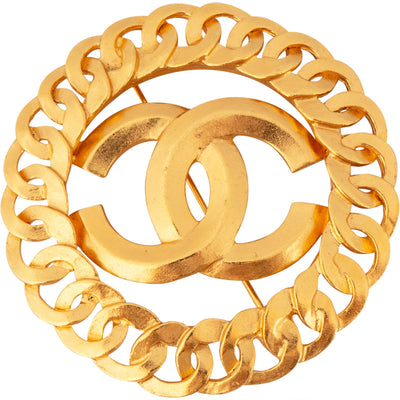 Chanel Golden Chain CC Brooch - vintageandkickz
