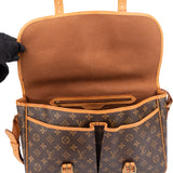 Louis Vuitton Canvas Monogram Gibeciere Crossbody Bag