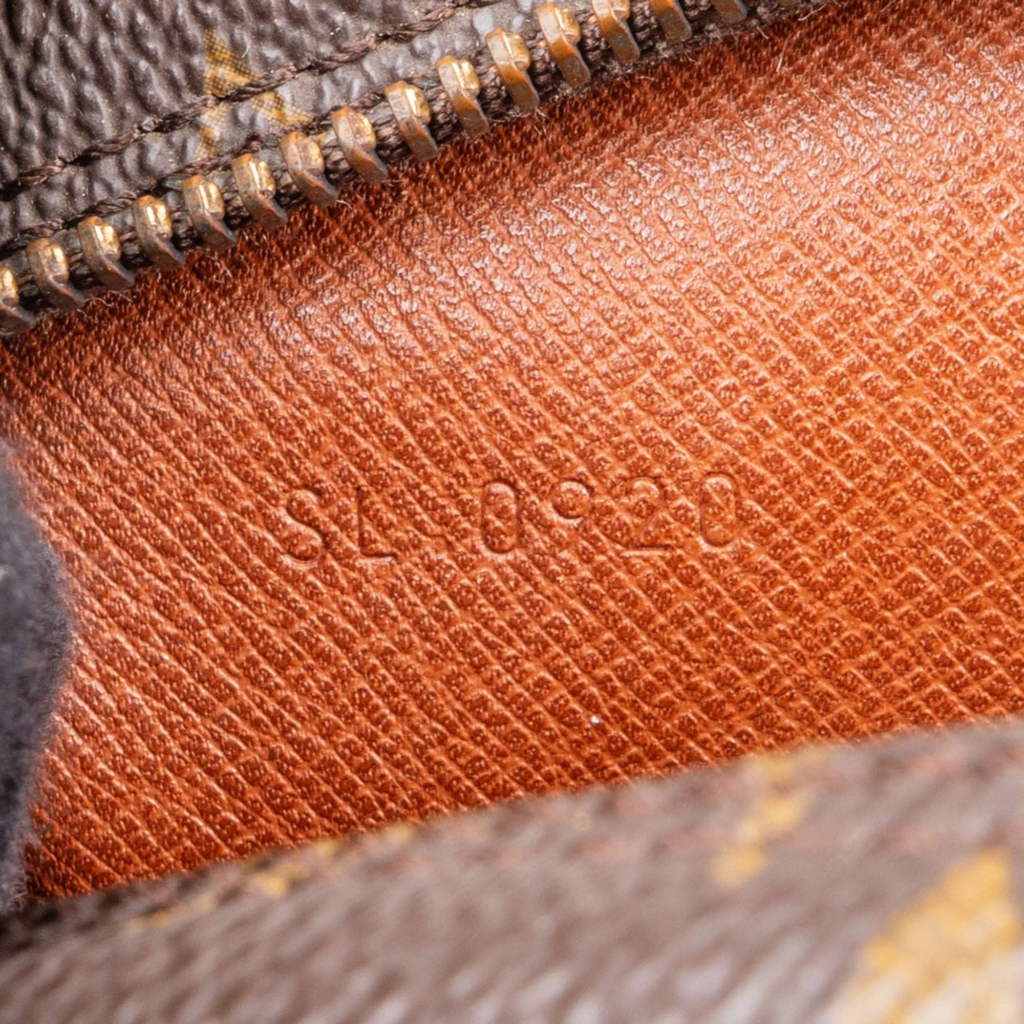 Louis Vuitton Canvas Monogram Compiegne 28 Clutch - vintageandkickz