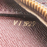 Louis Vuitton Taiga Leather Baikal Clutch