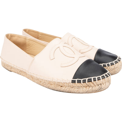 Chanel Classic Leather CC Espadrilles (35)