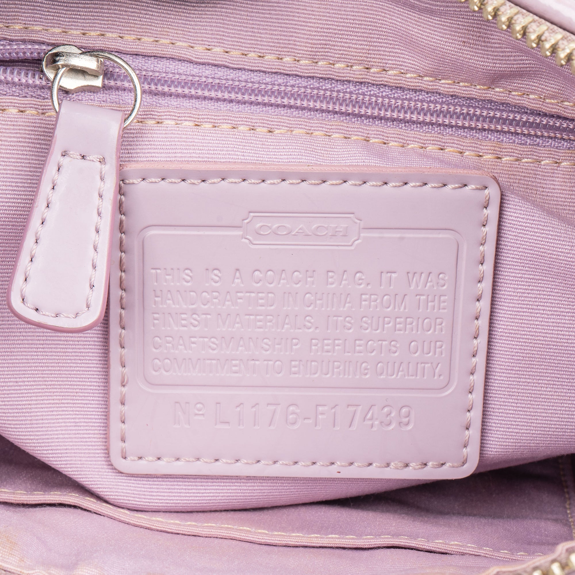 Coach Monogram Handbag - vintageandkickz