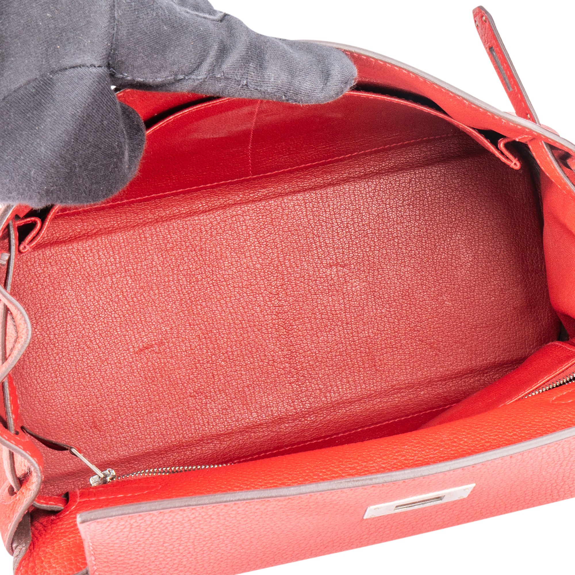 Hermès Rouge Taurillon Clemence Leather Kelly 28 Handbag - vintageandkickz