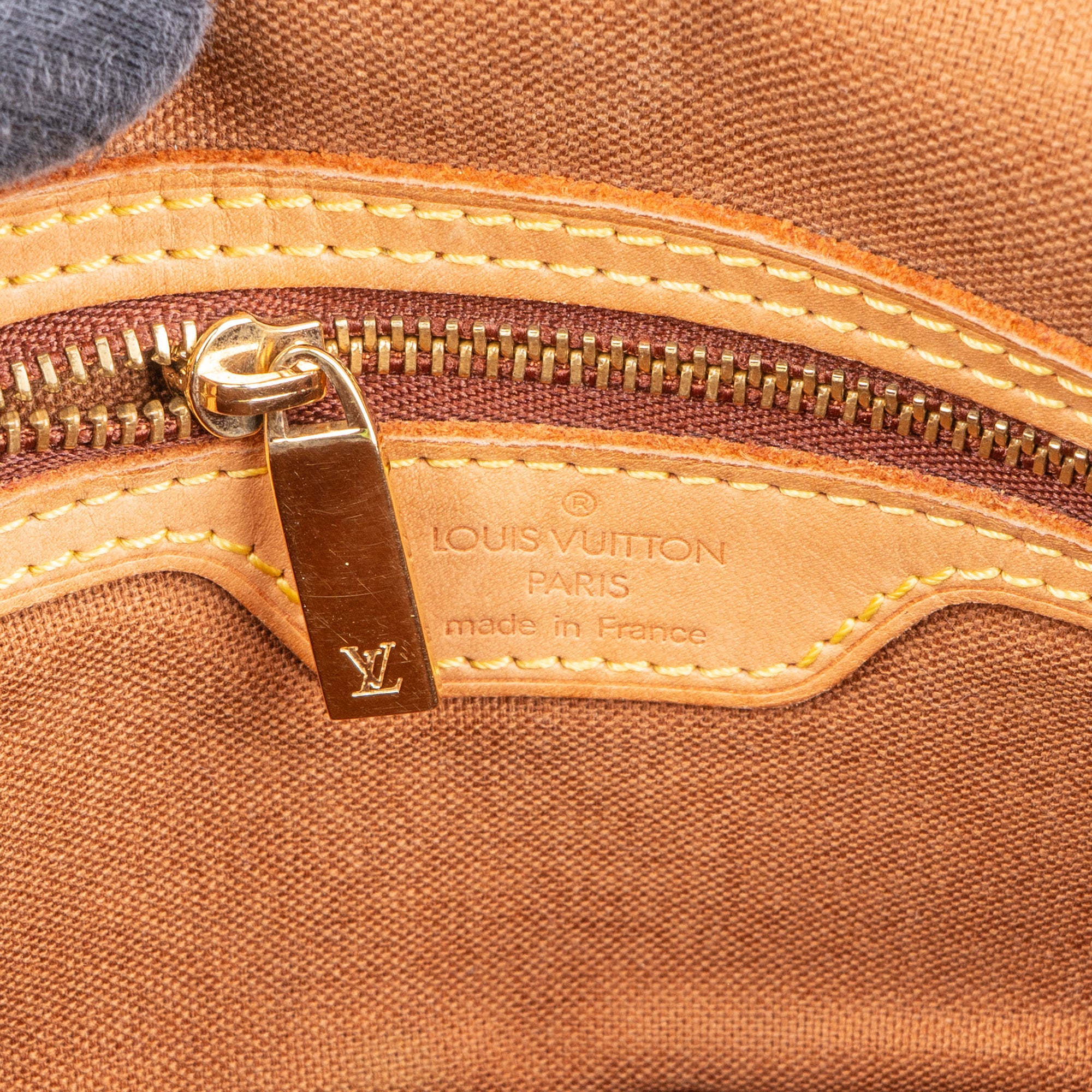 Louis Vuitton Canvas Monogram Looping PM Shoulder Bag - vintageandkickz