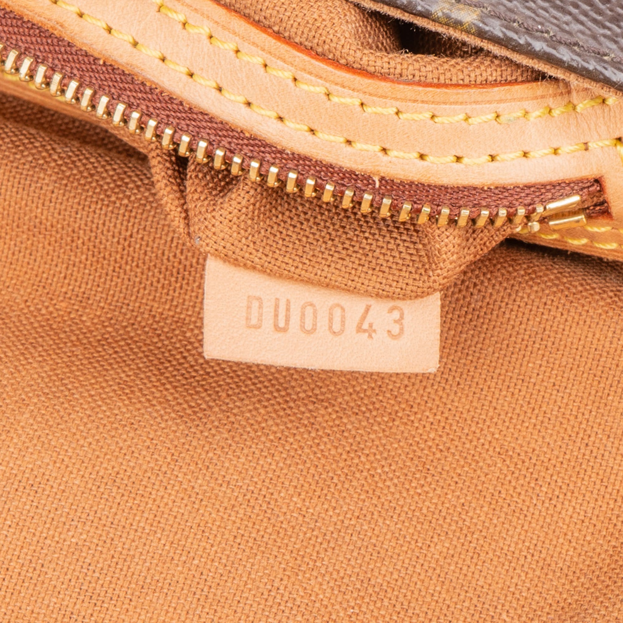 Louis Vuitton Canvas Monogram Looping PM Shoulder Bag - vintageandkickz