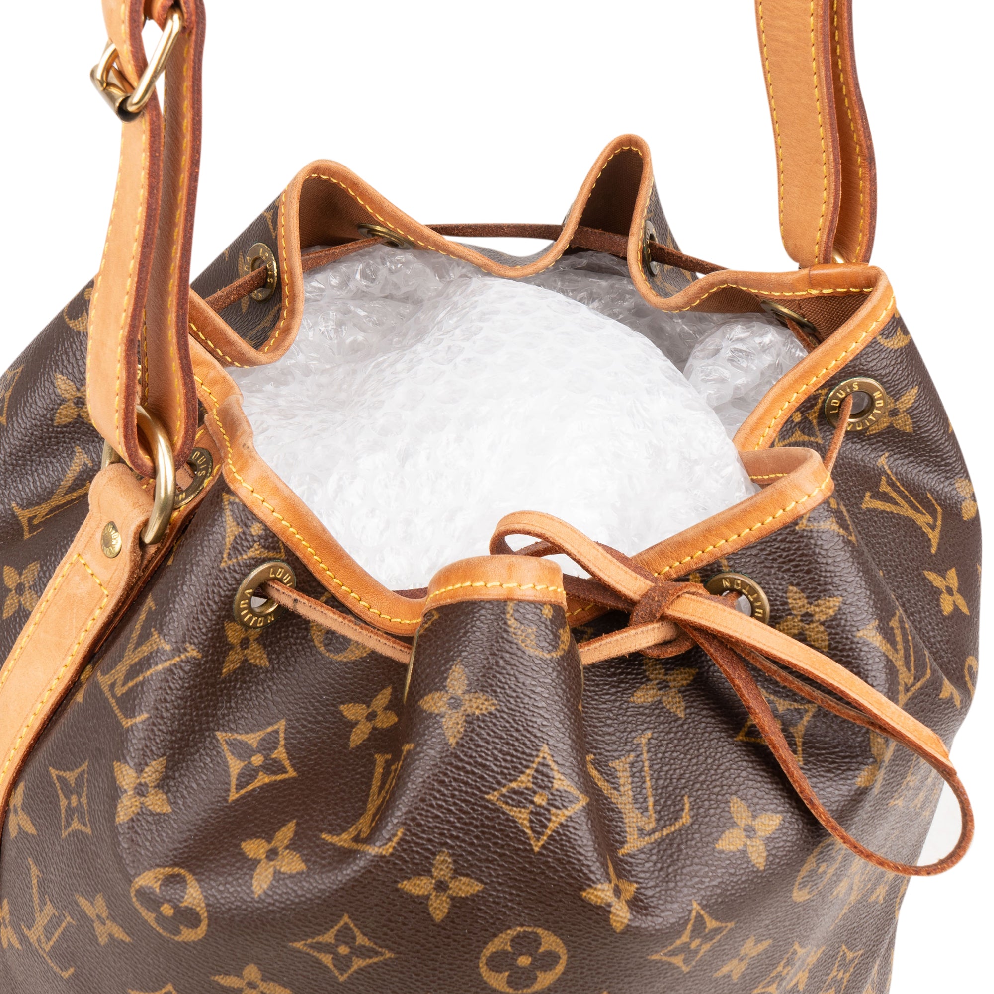 Louis Vuitton Canvas Monogram Sac Noe Grande Shoulder Bag - vintageandkickz