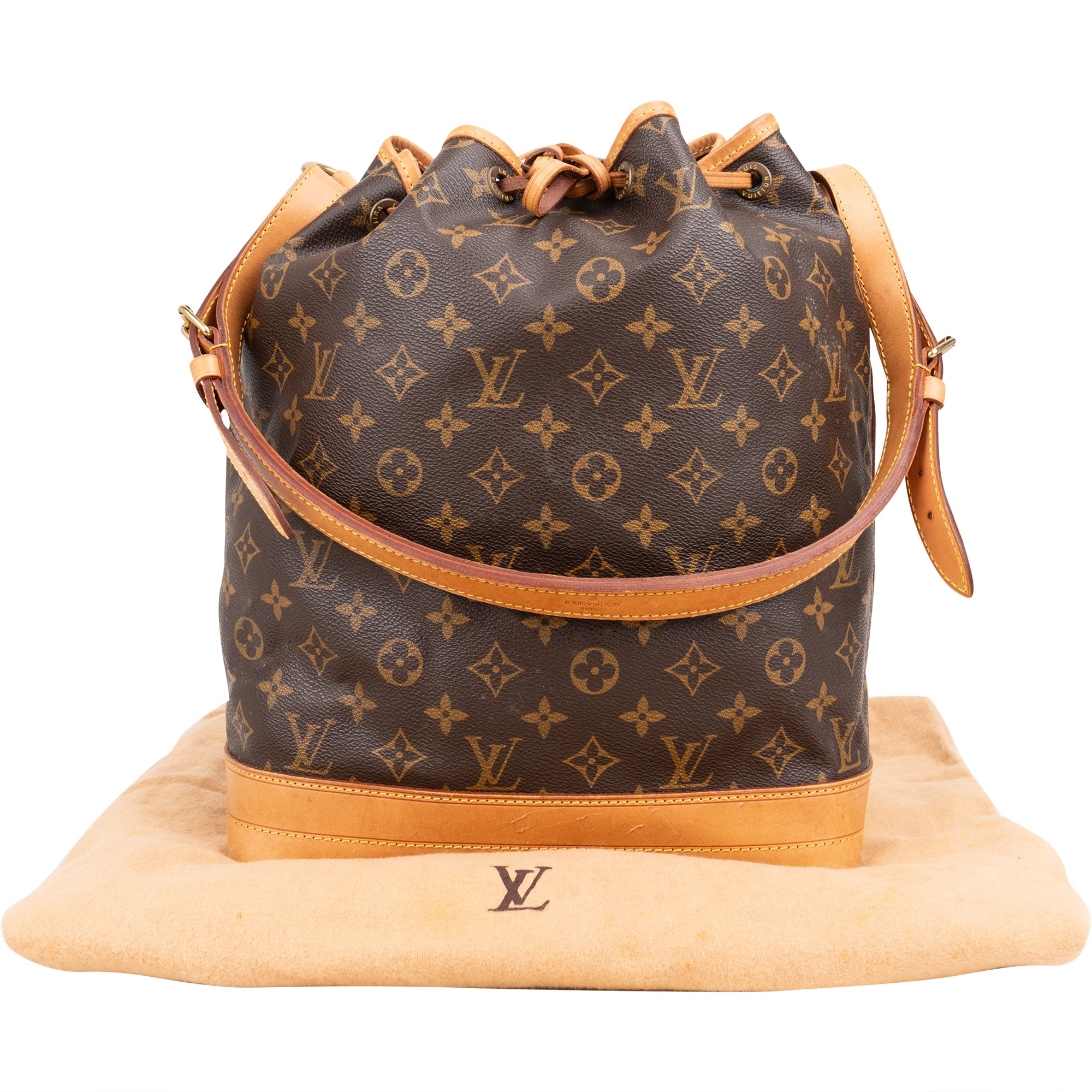 Louis Vuitton Canvas Monogram Sac Noe Grande Shoulder Bag - vintageandkickz