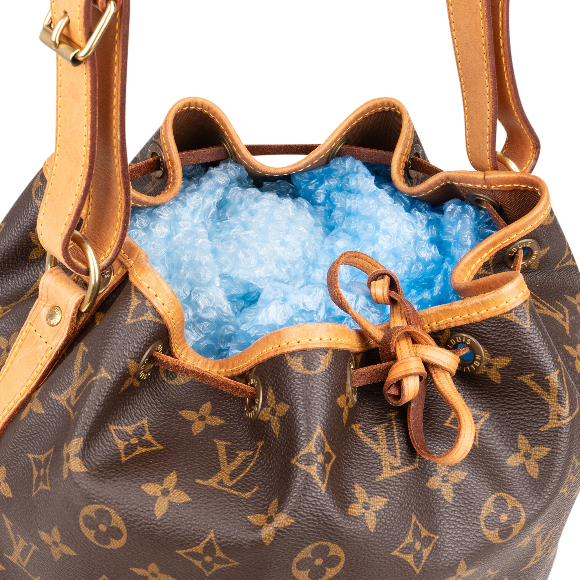 Louis Vuitton Canvas Monogram Sac Noe Grande Shoulder Bag - vintageandkickz
