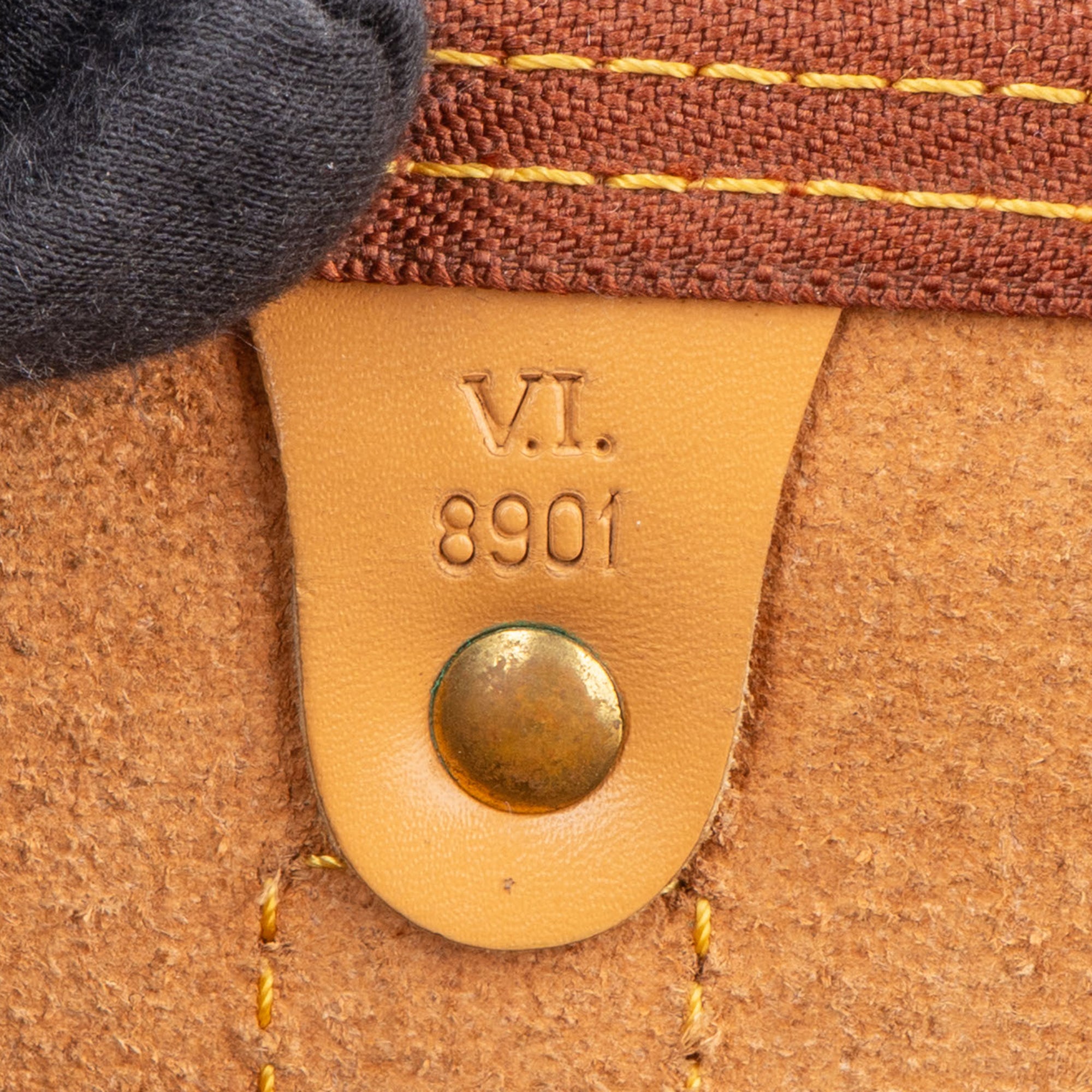 Louis Vuitton Beige Epi Leather Keepall 45 - vintageandkickz