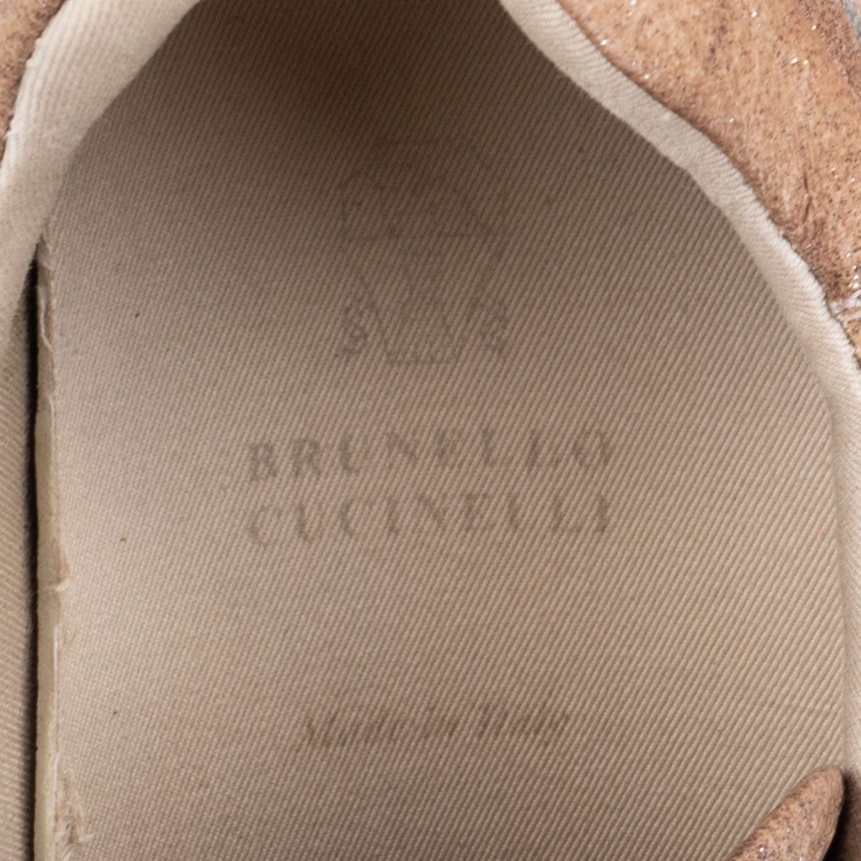 Brunello Cucinelli Glitter Sneaker (39)