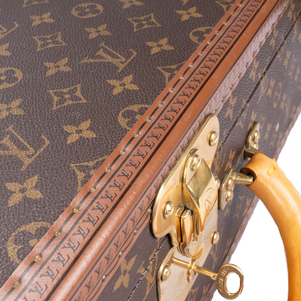 Louis Vuitton Canvas Monogram Bisten 65 Trunk Koffer