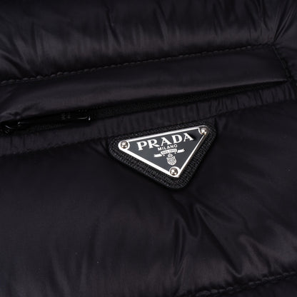 Prada Triangle New Collection Puffer Veste (M-L)