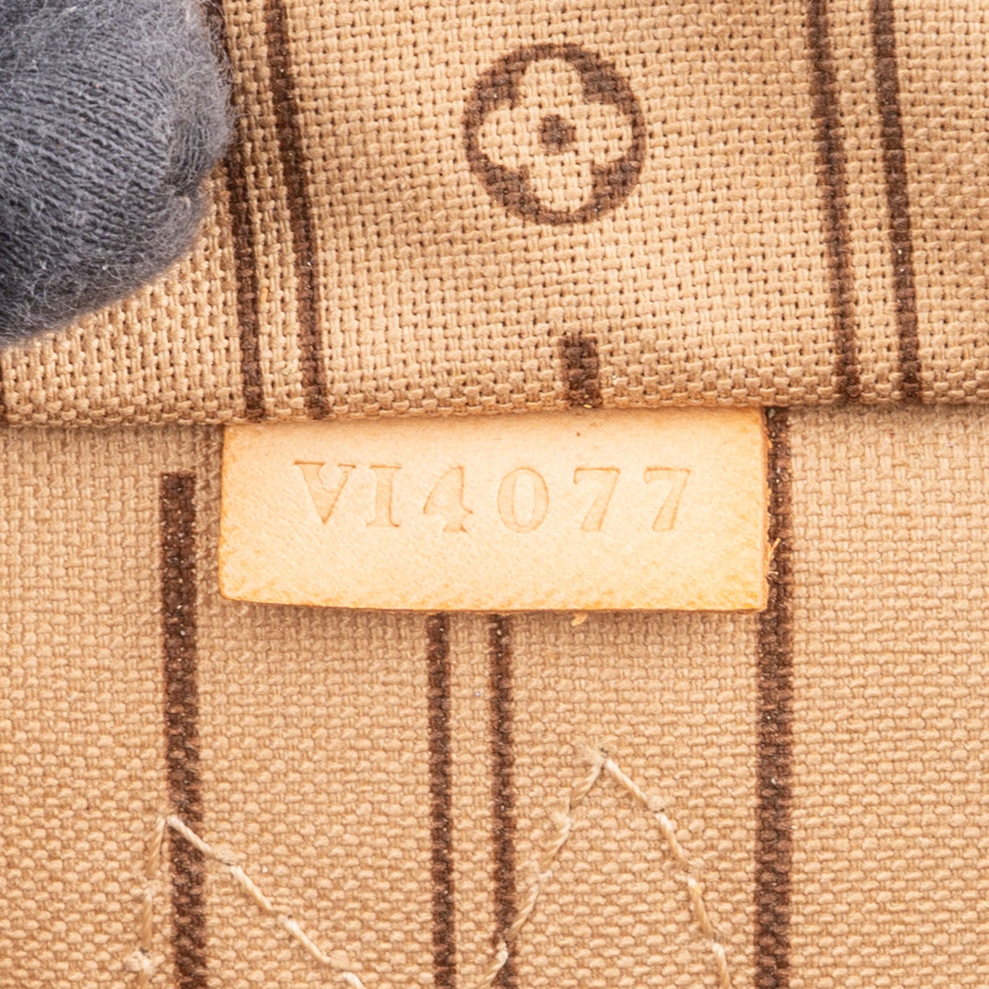 Louis Vuitton Canvas Monogram Neverfull PM Shoulder Bag - vintageandkickz