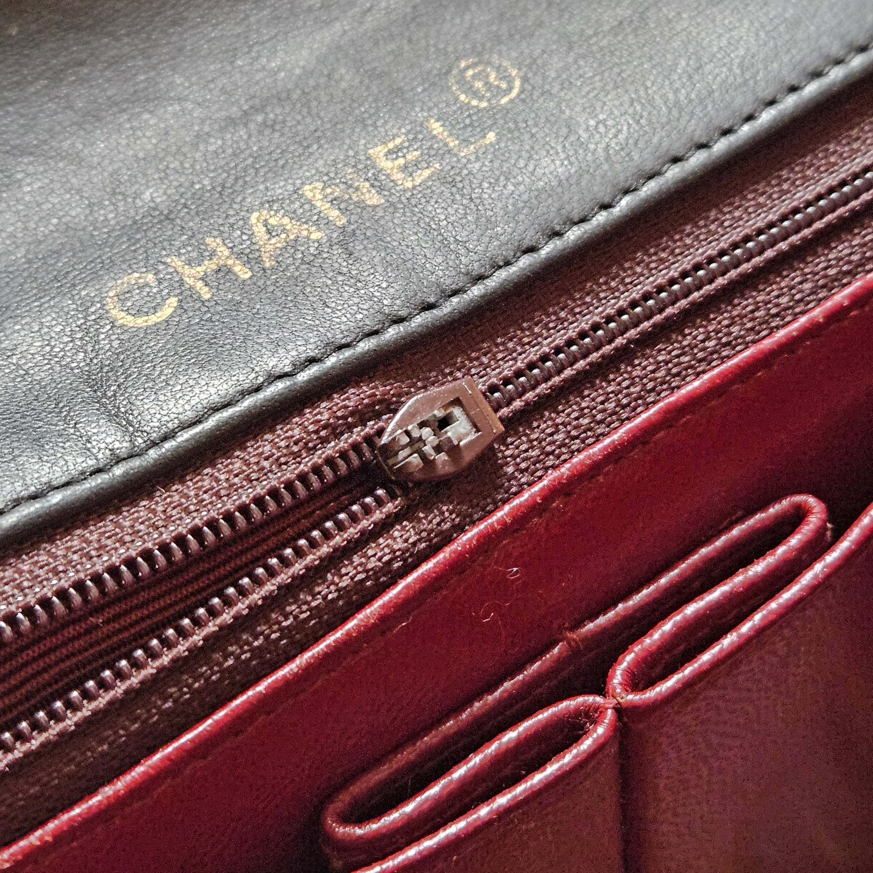 Chanel Quilted Lambskin 24K Gold Turnlock Single Flap Crossbody Bag - vintageandkickz