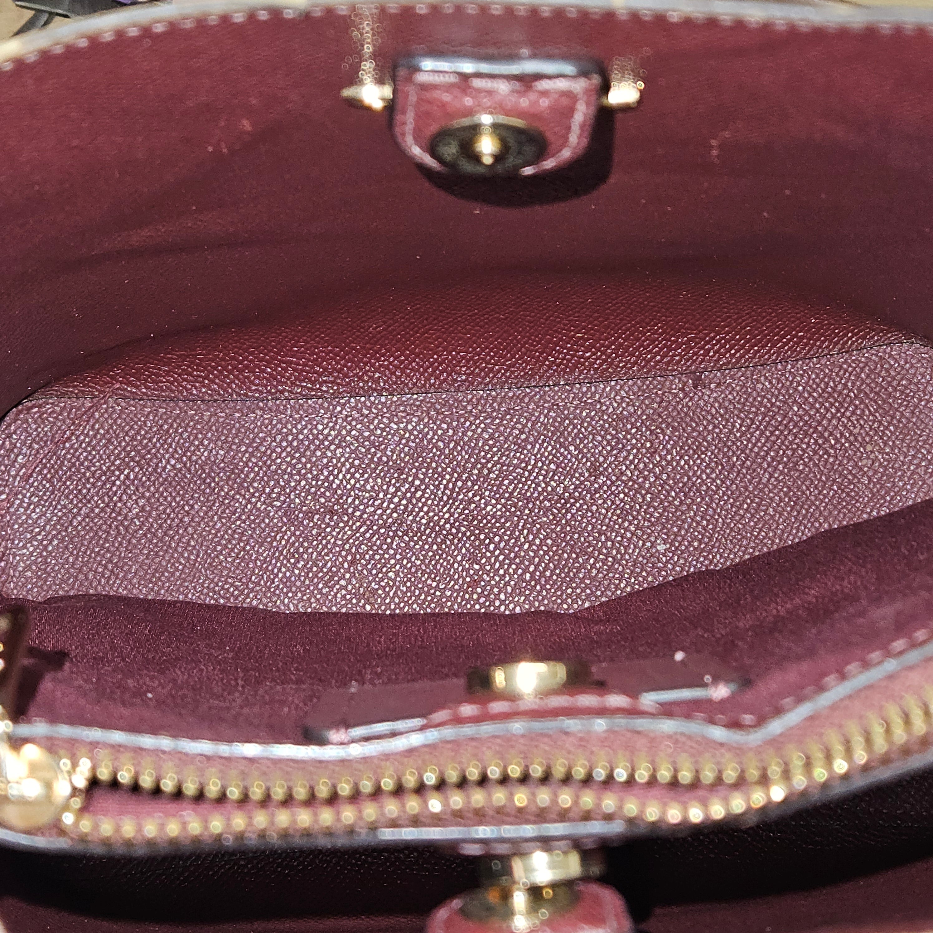 Coach White Monogram Mollie Bucket Handbag - vintageandkickz