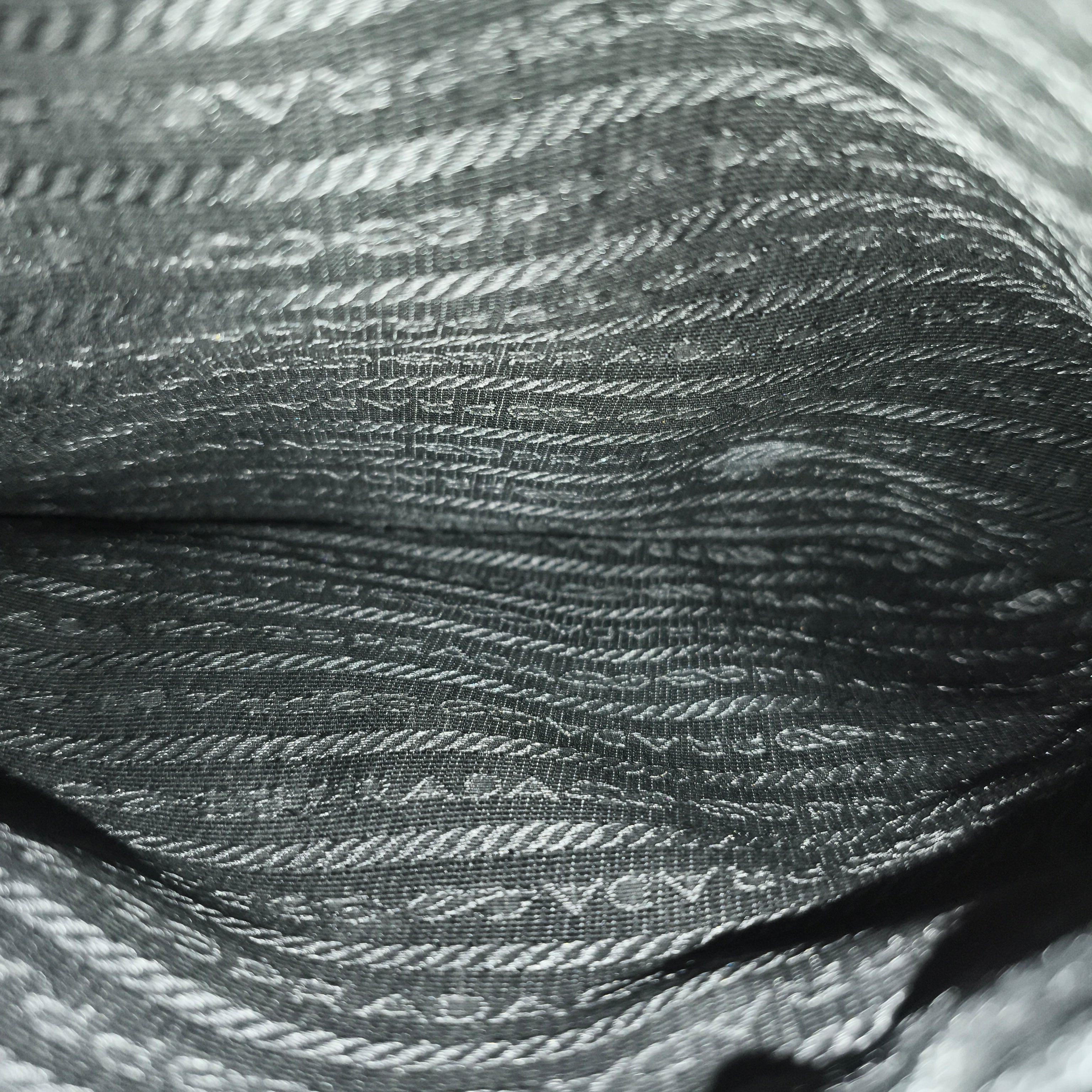 Prada Nylon Tote Handbag - vintageandkickz