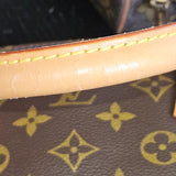 Louis Vuitton Canvas Monogram Sac Plat Handbag