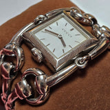 Gucci Silver Signoria Perlmut Horsebit Women Watch
