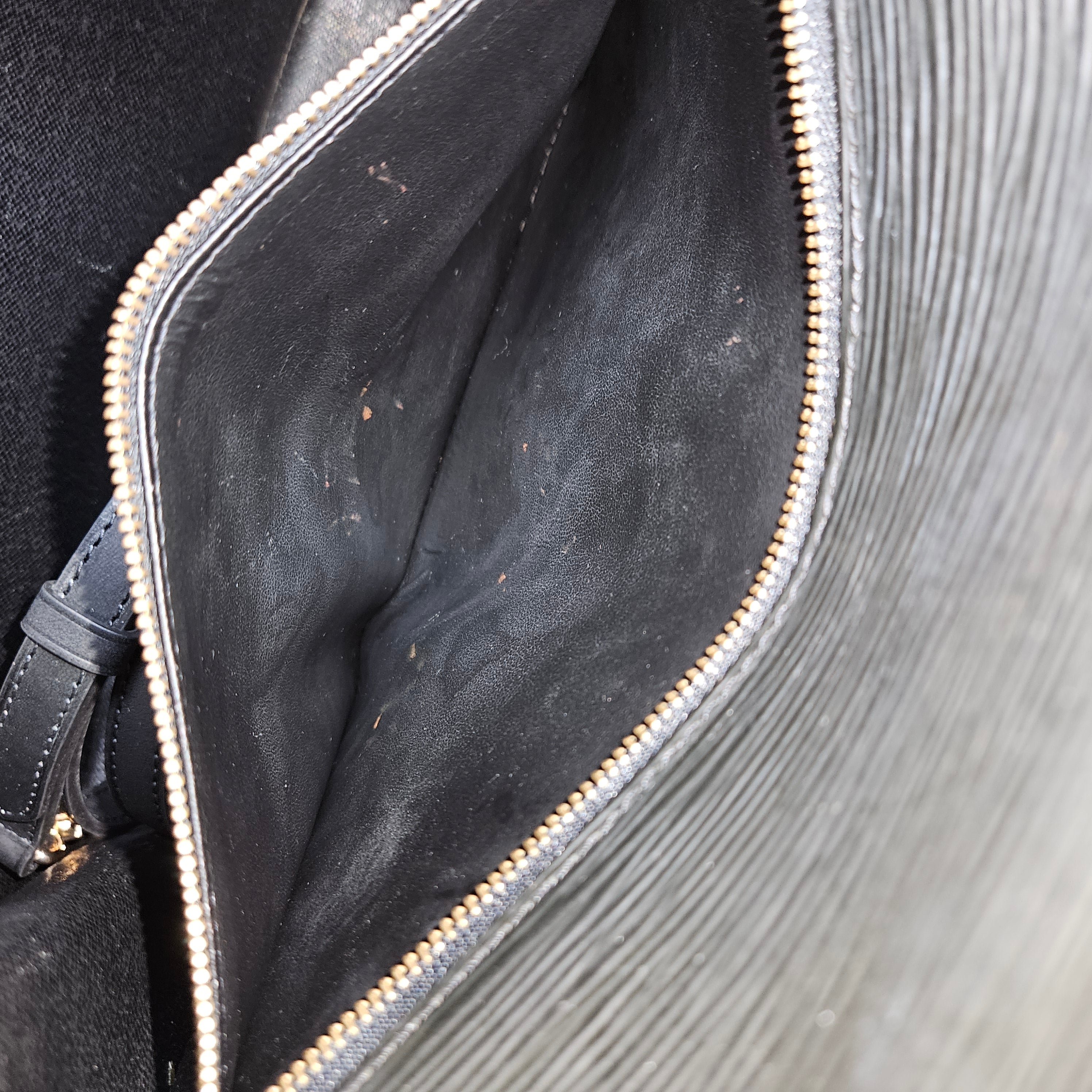 Louis Vuitton Noir Epi Leather Monceau Handbag - vintageandkickz