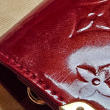 Louis Vuitton Pomme D´Amour Vernis Monogram Rossmore MM Shoulder Bag