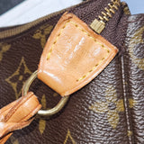 Louis Vuitton Canvas Monogram Pochette Accessoire Handbag
