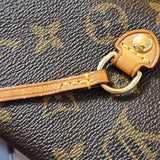 Louis Vuitton Canvas Monogram Neverfull MM Shopper Handbag